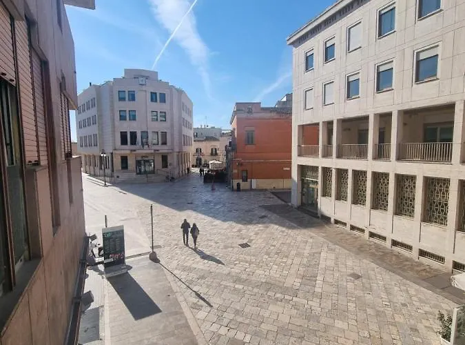 Like - - Via Del Corso 3*